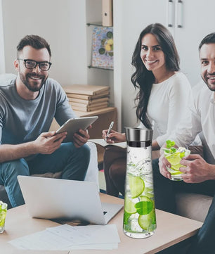 Stijlvolle Glazen Waterkan met Deksel - 1 Liter - Perfect voor Water, Sap, IJsthee & Limonade