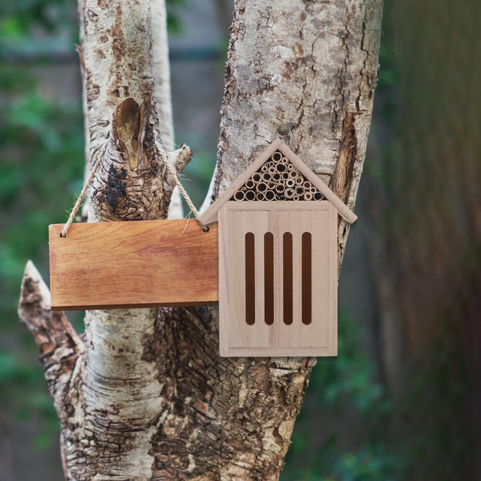 Houten Insectenhotel - Nestkast voor Nuttige Insecten in de Tuin - Eco Vriendelijk