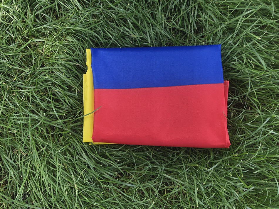 Colombiaanse Vlag 90x150cm - Polyester Vlag voor Binnen en Buiten