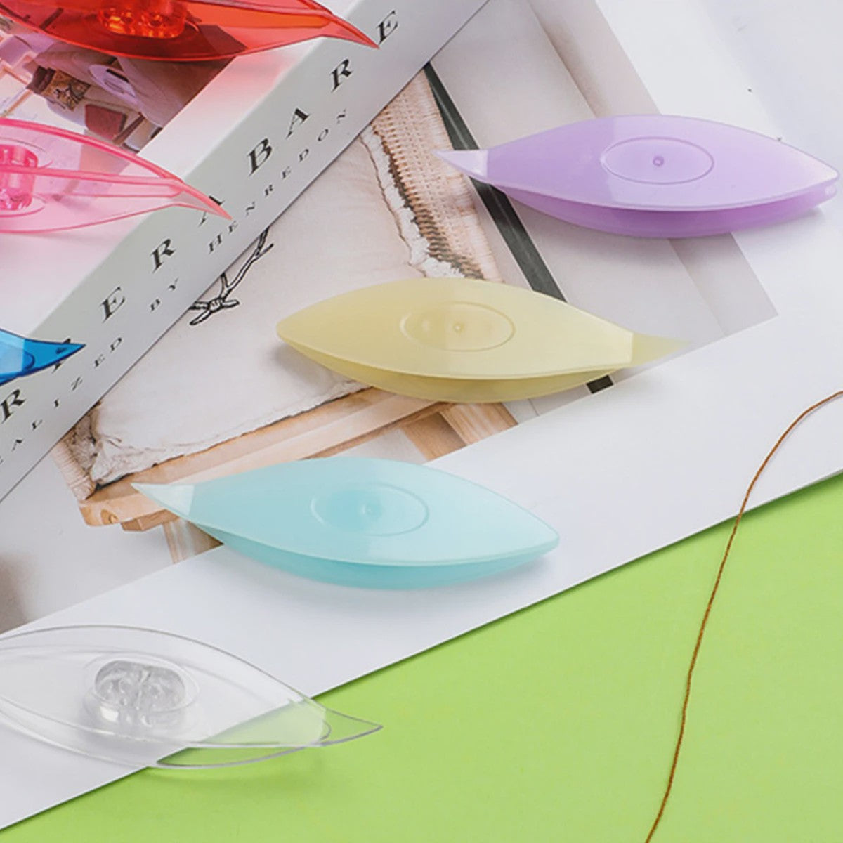 Set Kantklosjes - Kleurrijk Plastic Weefgereedschap voor Kant en Garen