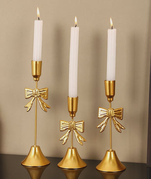 Luxe Gouden Kandelaar Set met Strik - Sfeervolle Decoratie