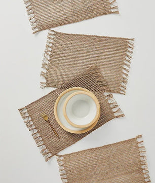 Natuurlijke Jute Tafelrunner met Franjes - Sfeervolle Decoratie voor Kerst en Bruiloft