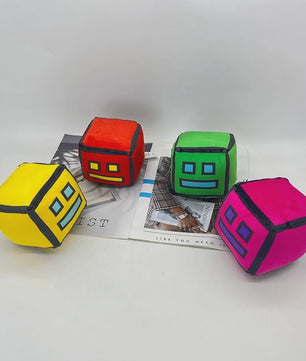 Geometry Dash Pluche Speelgoed - 12cm Zachte Knuffel Pop voor Kinderen & Fans