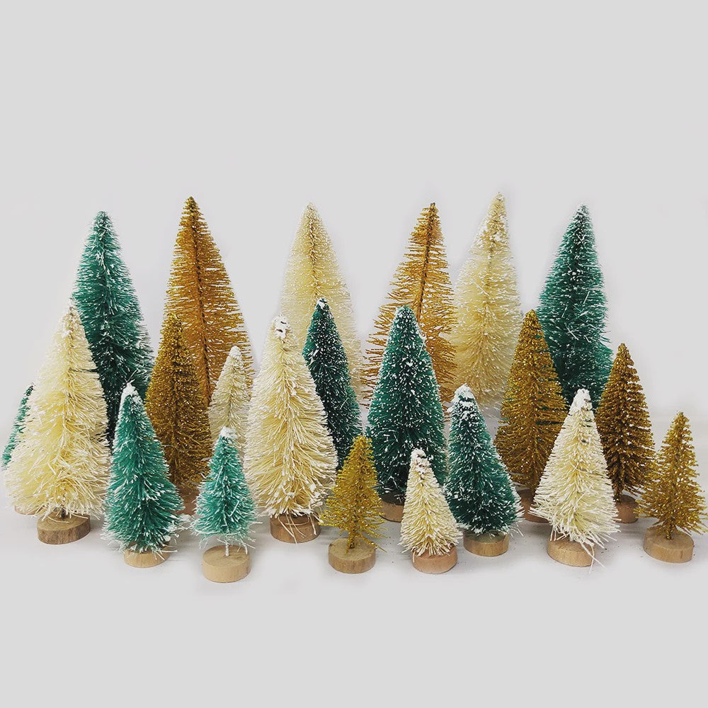 Set van 5 of 8 Mini Kerstboompjes - Tafeldecoratie met Houten Voet