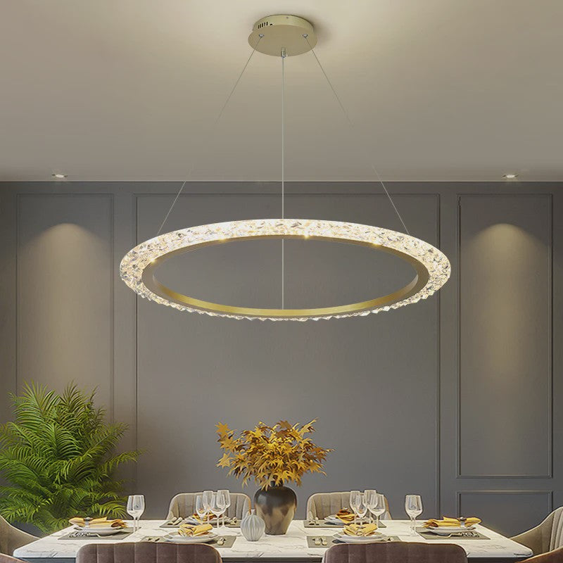 Luxe Gouden LED Ring Hanglamp met Kristaldecoratie - Modern Design Kroonluchter voor Woonkamer & Eetkamer
