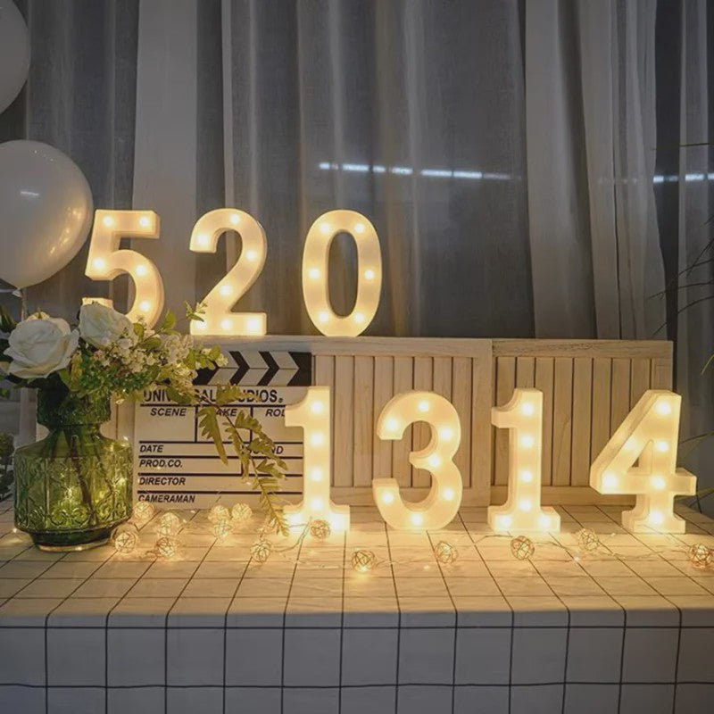 Decoratieve LED Letter & Cijfer Lampen - Creëer Sfeer met Warm Licht