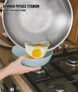 Pure Titanium Koekenpan 30/26cm - Anti-aanbak, Hamerslag Patroon, Titanium Legering
