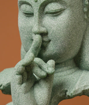 Zen Boeddha Beeld Groen Zandsteen - Sfeervolle Decoratie voor Huis en Bureau
