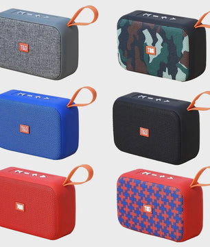 Draagbare Bluetooth Speaker met Subwoofer, FM Radio & AUX - Outdoor Muziek Box
