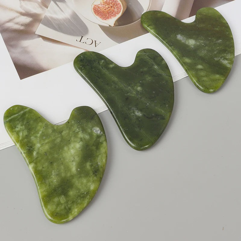 Xiuyan Jade Gua Sha Hartvorm Massagetool voor Gezicht & Nek