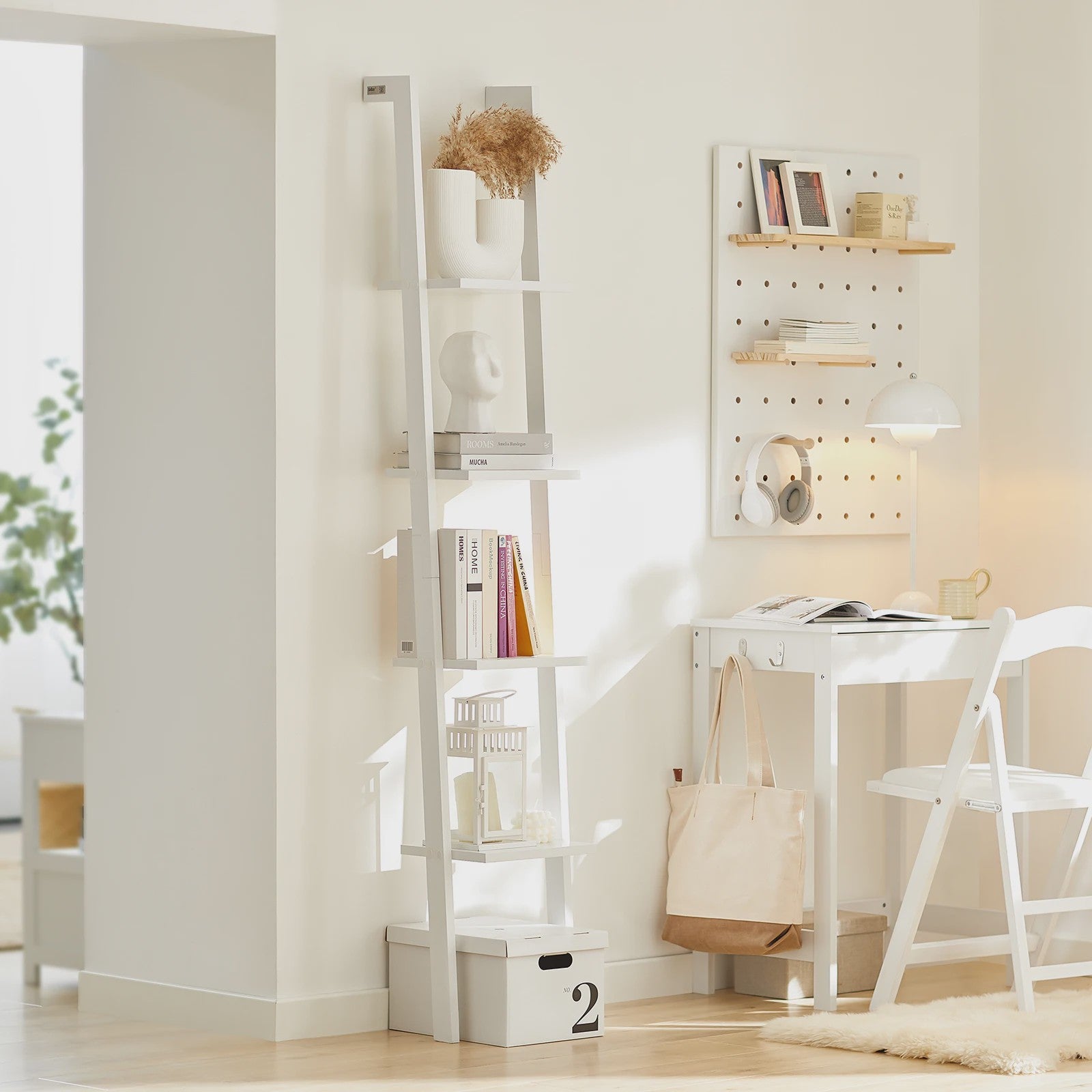 SoBuy FRG15-W Ladder Boekenkast Wit - 4 Planken, Vrijstaand, 33cm Breed