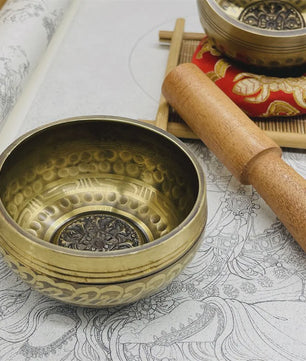 Tibetaanse Zangleiding Kom - Handgemaakte Bronzen Klankschaal voor Meditatie & Sound Healing