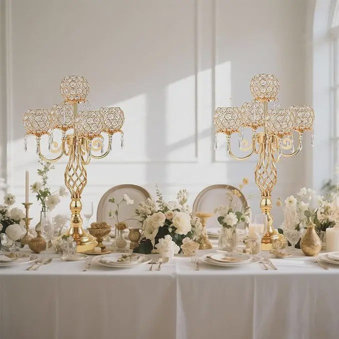 Gouden 5-armige Kristallen Kandelaar met Gedraaide Voet - Luxe Tafeldecoratie