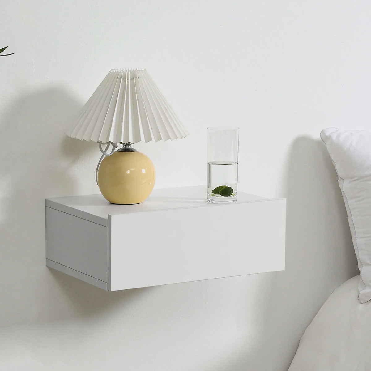 Homcom Set of 2 Floating Nightstands with Modern Drawer 40X30X15 cm