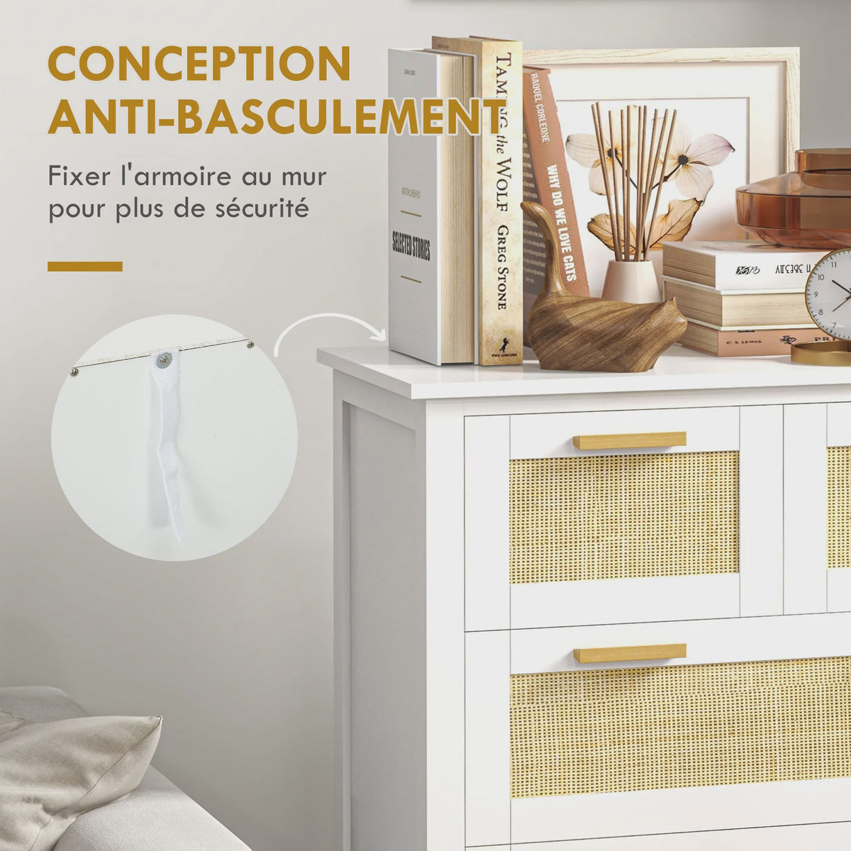 Stijlvolle Commode met 5 Lades en Rotan Fronten - Ideaal voor Woonkamer, Slaapkamer of Kantoor