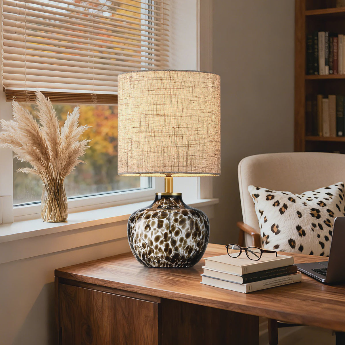 Luxe Tafellamp met Luipaardprint - Sfeervolle Nachtlamp voor Slaapkamer & Bureau