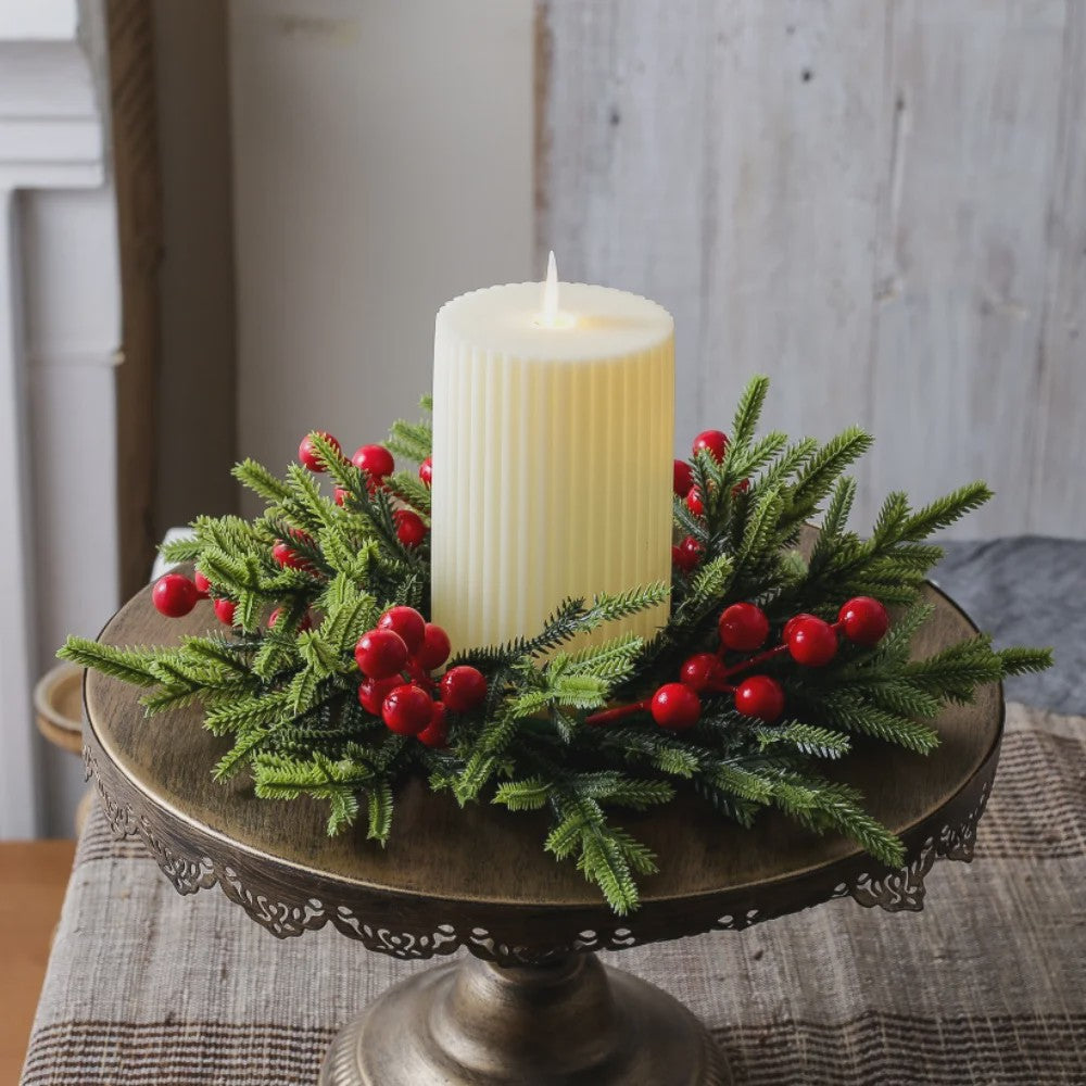 Kerst Krans met Bessen, Denneappels en Kaarsenhouder - Tafeldecoratie