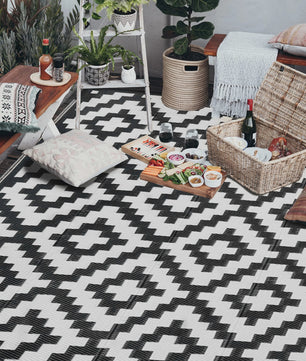 Groot Outdoor Vloerkleed - Opvouwbaar & Omkeerbaar - Plastic Riet - Voor Tuin, Camping, Strand & RV