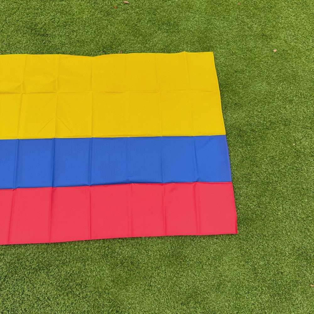 Colombiaanse Vlag 150x90cm - Duurzaam Polyester, Dubbel Gestikt voor Binnen en Buiten