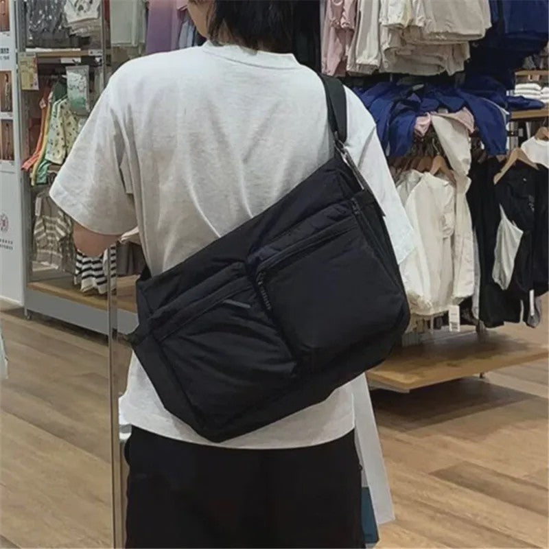 Grote Casual Messenger Bag - Waterafstotende Nylon Schoudertas met Laptopvak en Veel Vakken