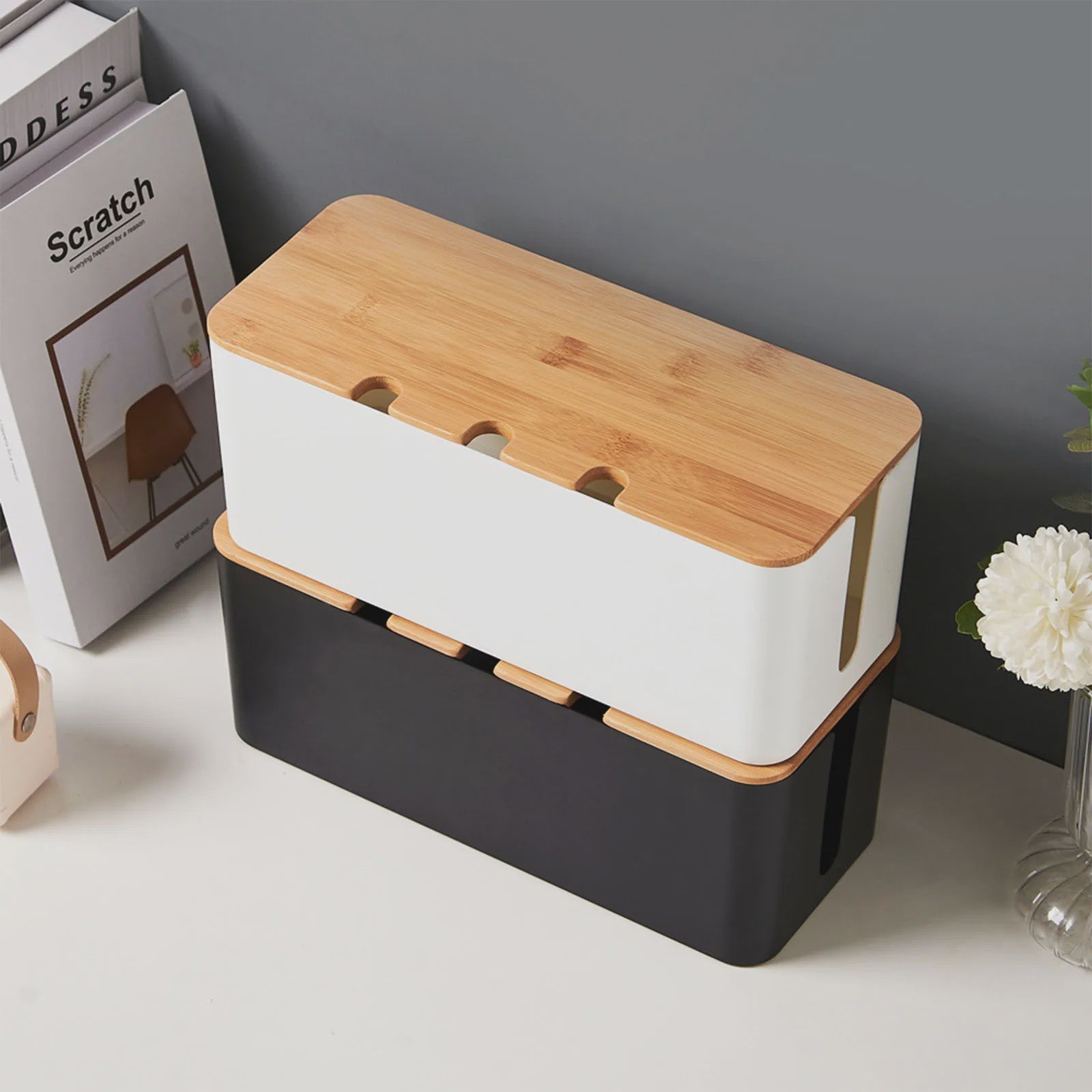 Grote Kabel Organizer Box met Houten Deksel - Orde in Snoeren Chaos