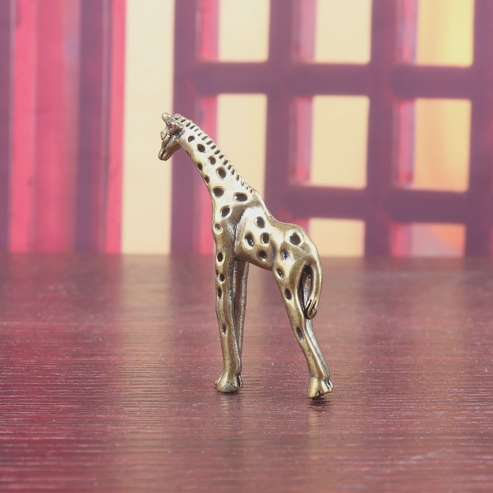 Koperen Giraffe Figuur - Decoratief Ornament voor Huis en Thee Ceremonie