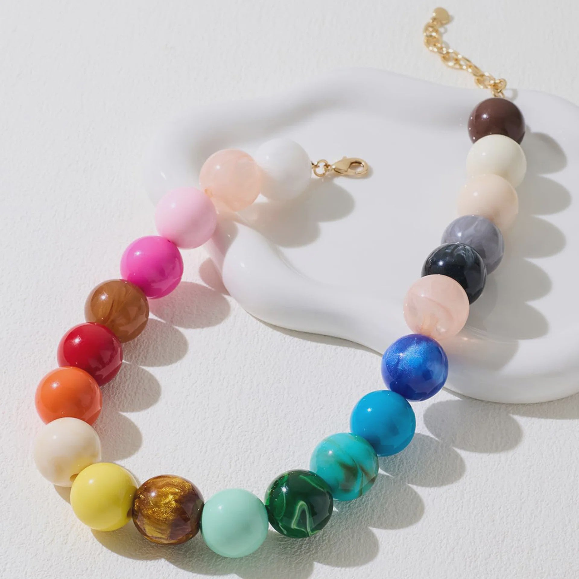 Bohemian Resin Kralen Ketting - Statement Choker met Dubbele Kleuren