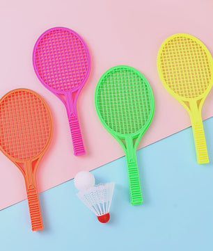Mini Plastic Badminton & Tafeltennis Set - 4 Paddles, 2 Ballen