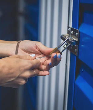 2x Messing Hangslot - Lange Beugel, Gelijksluitend & Geborsteld
