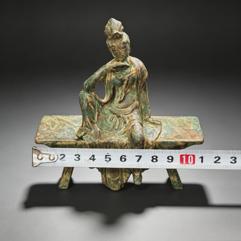 Antieke Guanyin Buddha Zittend op Bankje - Tibetaans Boeddhisme Beeld