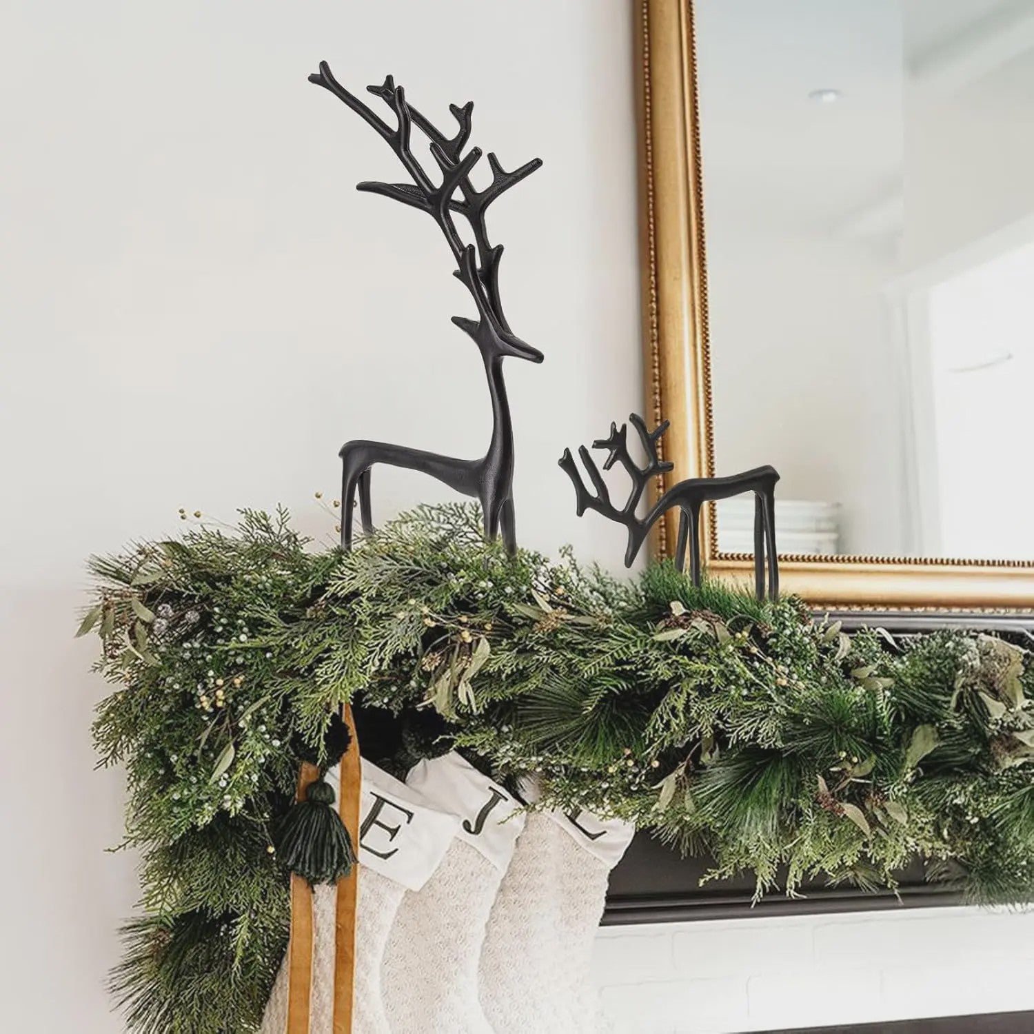 Klassiek Zwart Herten Beeldje - Elegante Kerstboomtopper & Jaarrond Decoratie