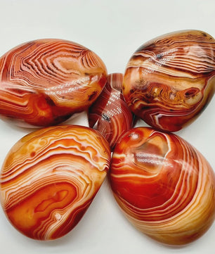 Natuurlijke Sardonyx Agate Palmsteen - Gepolijste Helende Kristal voor Hand & Energie