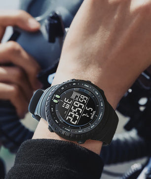 SMAEL Heren Sport Horloge - Waterdicht 50M, Digitaal LED met Alarm & Grote Wijzerplaat