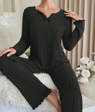Dames Pyjama Set Ribbel Gebreid met Strikje en Volantrand - Comfortabele Loungewear