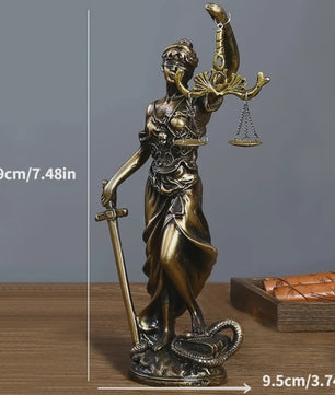 Retro Koperkleurige Vrouwe Justitia Beeldje - Decoratie voor Huis & Kantoor