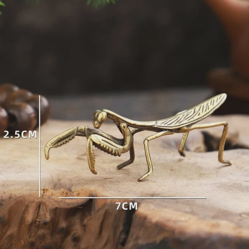 Antiek Messing Bidsprinkhaan Ornament - Miniatuur Insectbeeldje voor Bureau & Feng Shui
