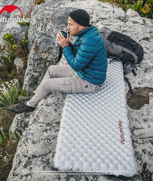 Naturehike R5.8 Opblaasbaar Slaapmatje - Ultralicht & Thermisch Geïsoleerd voor Buitenavonturen