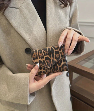 Stijlvolle Leopard Print Clutch Tas met Kaarthouder - Dames Portemonnee met Magneetsluiting