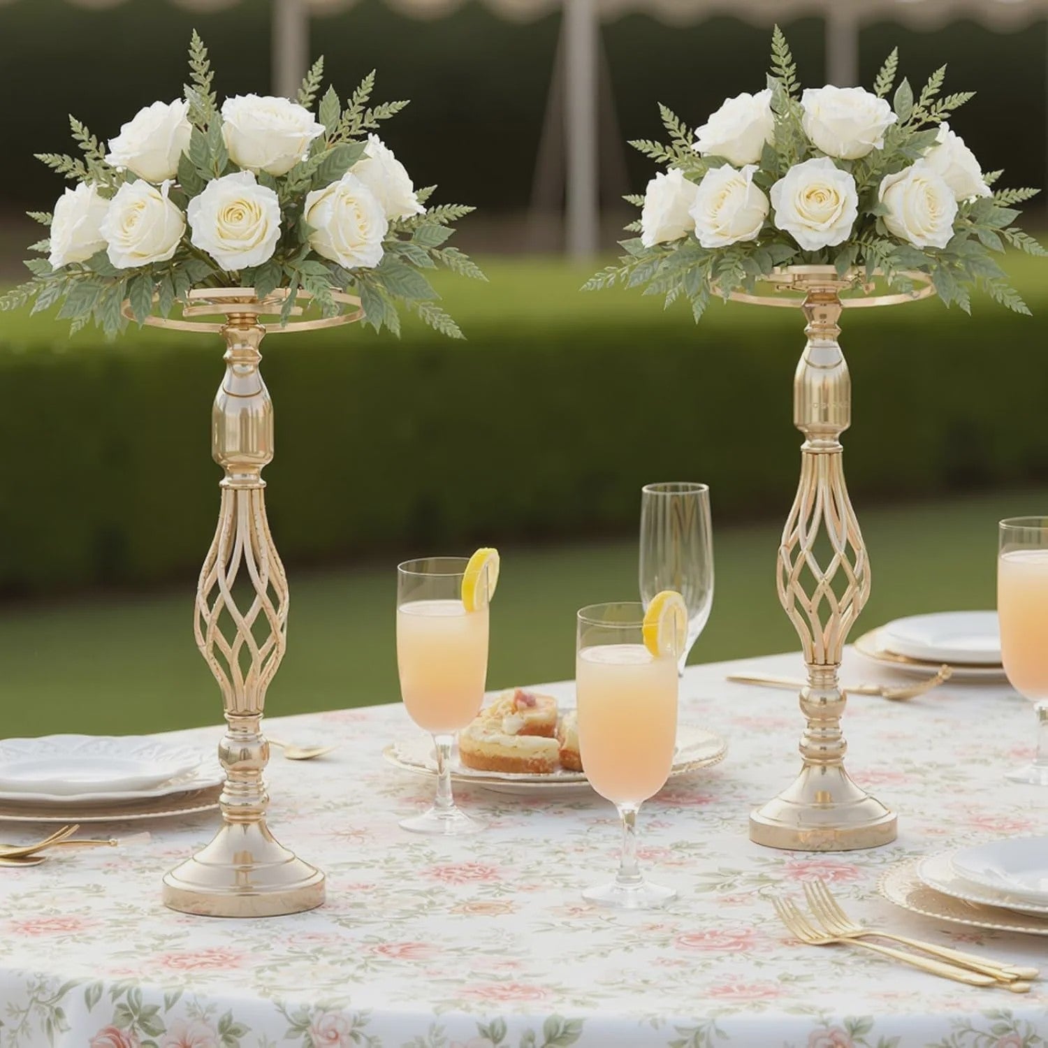 Set van 10 Gouden Metalen Bloemenstandaards - 52 cm Hoog - Stijlvolle Decoratie