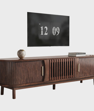 Bruin TV-meubel met Schuifdeuren & Open Vakken - 165 cm Breed - Geschikt voor TV tot 65 inch