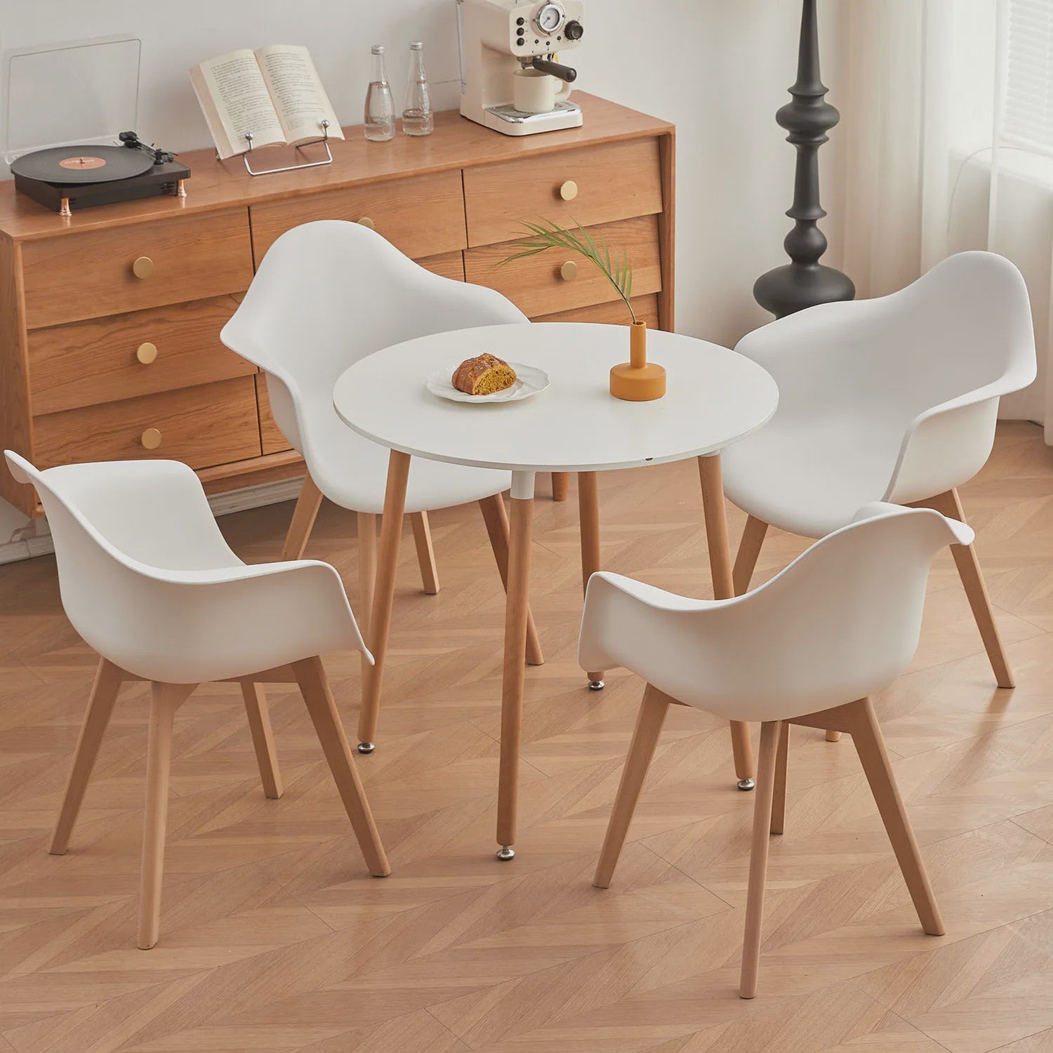 Set van 2 Retro Moderne Eetkamerstoelen met Armleuningen - Kunststof & Beukenhout