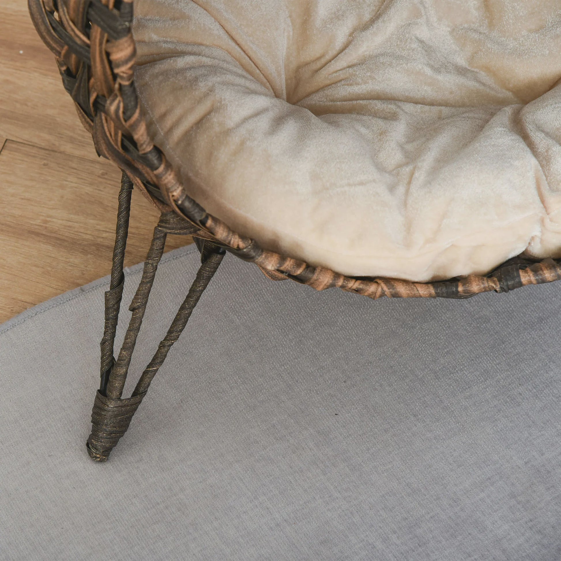 Ronde Rotan Kattenmand met Kussen - Stijlvol en Comfortabel Huisje