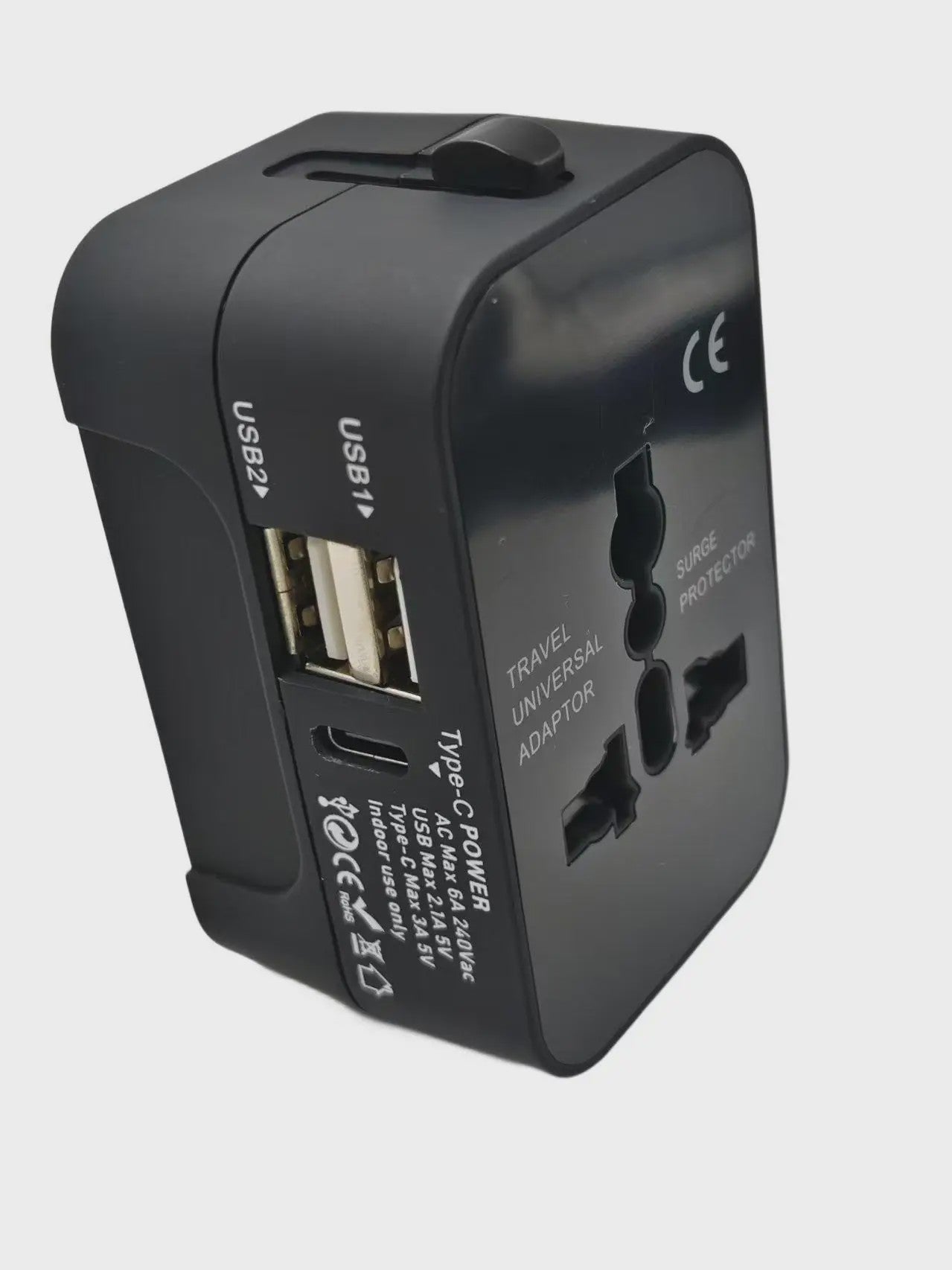 Universele Reisadapter met 2 USB & USB-C Poorten - Wereldwijd Bruikbaar