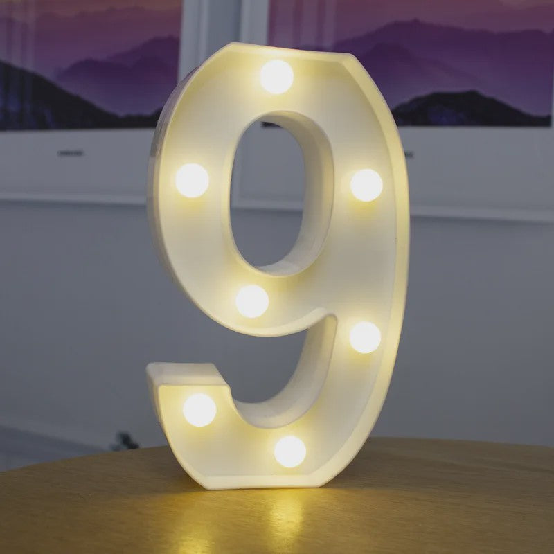 Decoratieve LED Letter & Cijfer Lampen - Creëer Sfeer met Warm Licht