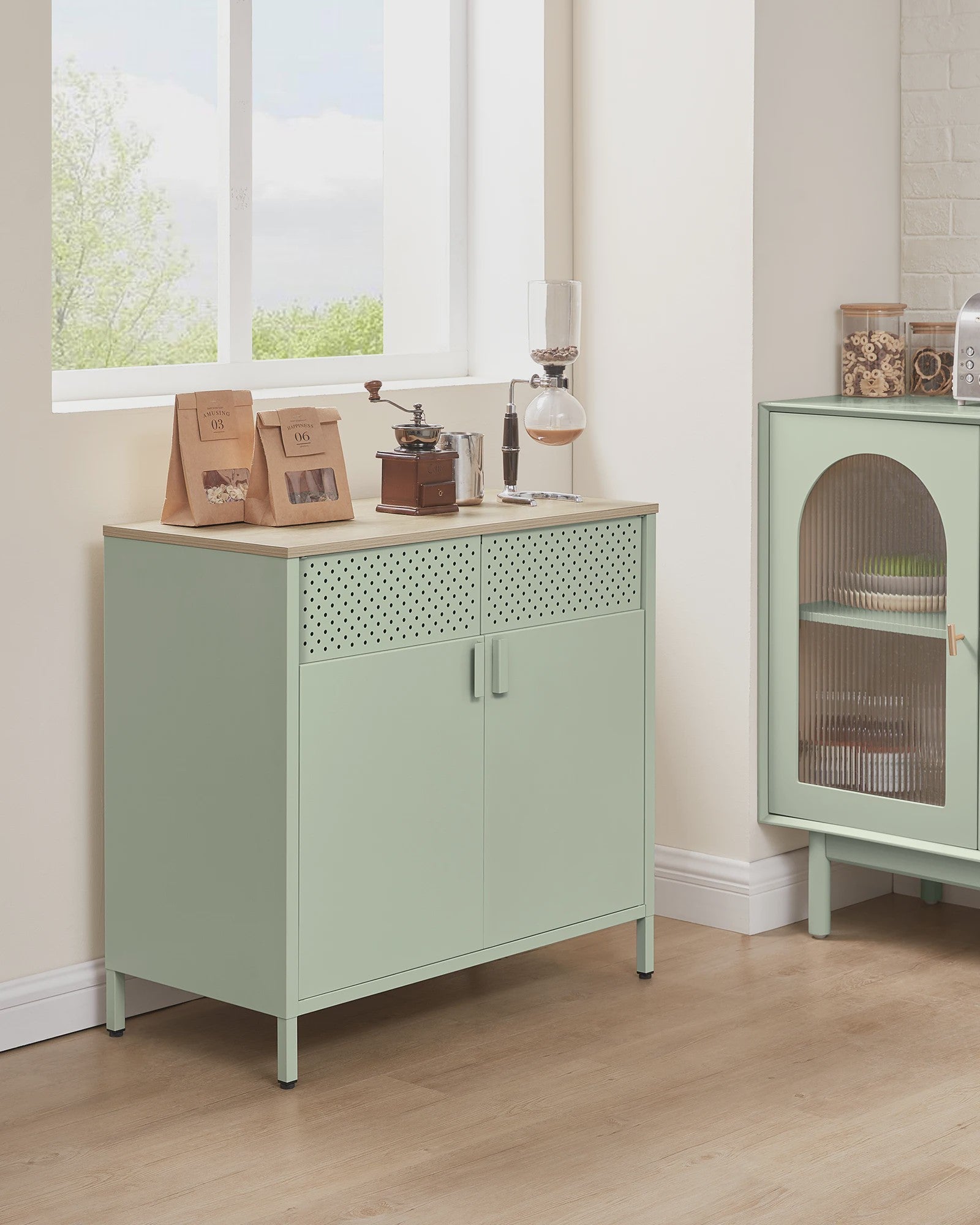 Industriële Sideboard met Dubbele Deuren en Verstelbare Plank - Stijlvol Keukenkast