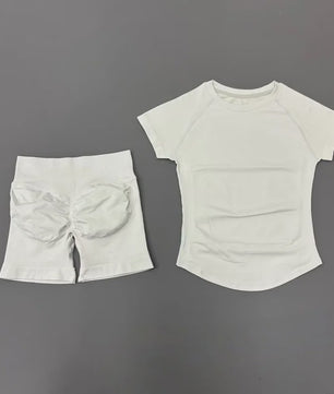 Seamless Sportset Dames: Yoga Top met Korte Mouw & Fitness Shorts