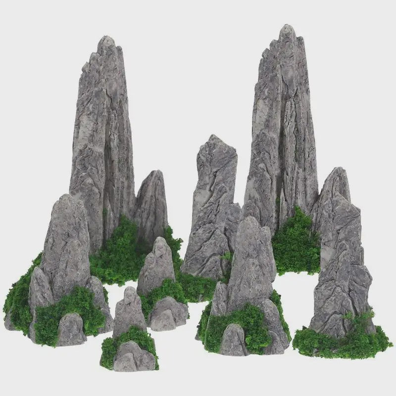 Set van 8 Decoratieve Rotsformaties met Mos voor Miniatuur Landschappen en Diorama's