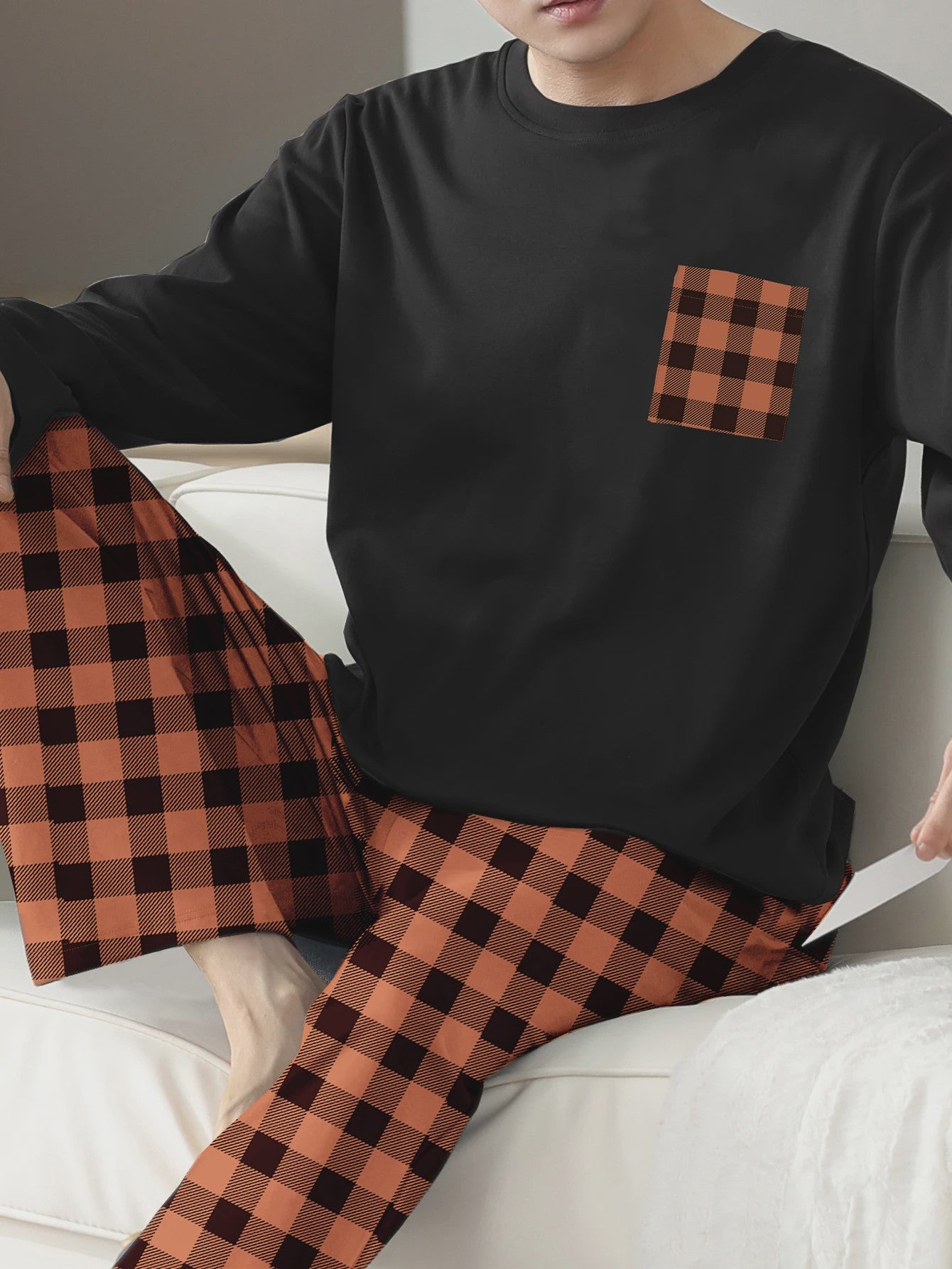 Heren Pyjama Set: Comfortabele Lange Mouwen & Ruitjes Broek voor Herfst/Winter