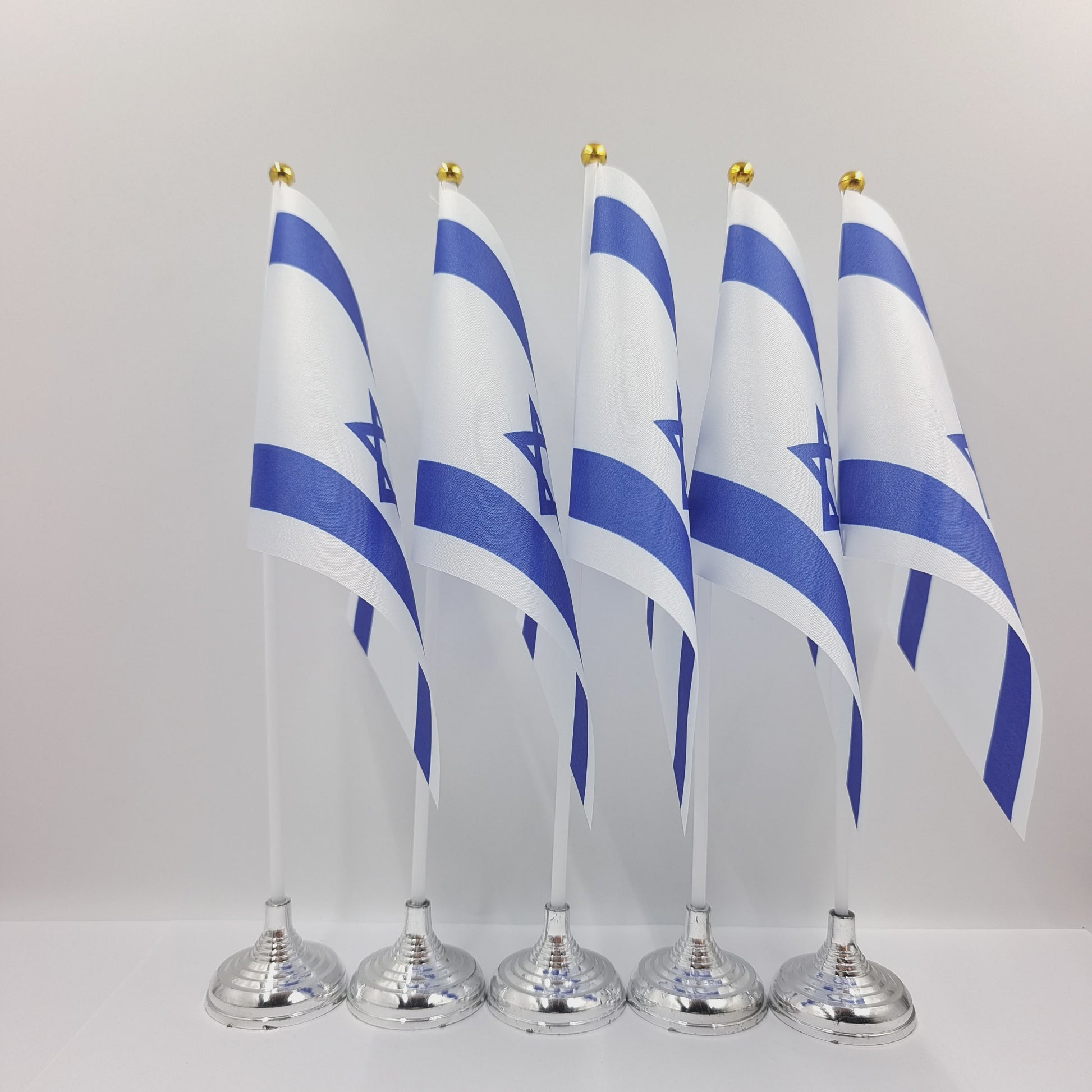 Israël Bureauvlag 14x21cm - Gouden/Zilveren Standaard voor Vergaderingen & Decoratie