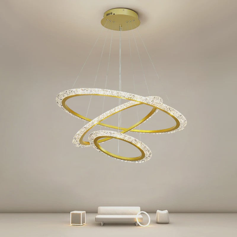 Luxe Gouden LED Ring Hanglamp met Kristaldecoratie - Modern Design Kroonluchter voor Woonkamer & Eetkamer